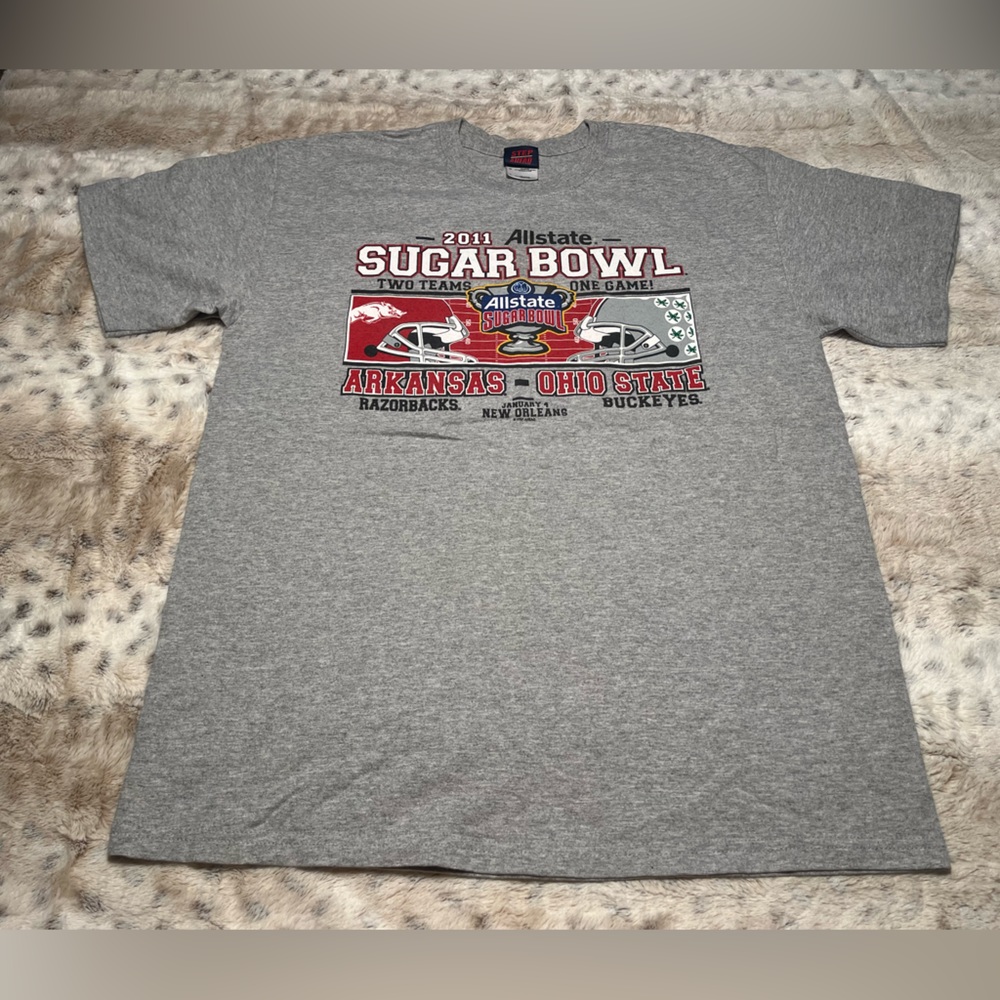 Large 2011 Sugar Bowl Ohio State vs Arkansas T-Shirt